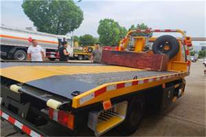 颛桥镇附近拖车电话号码服务